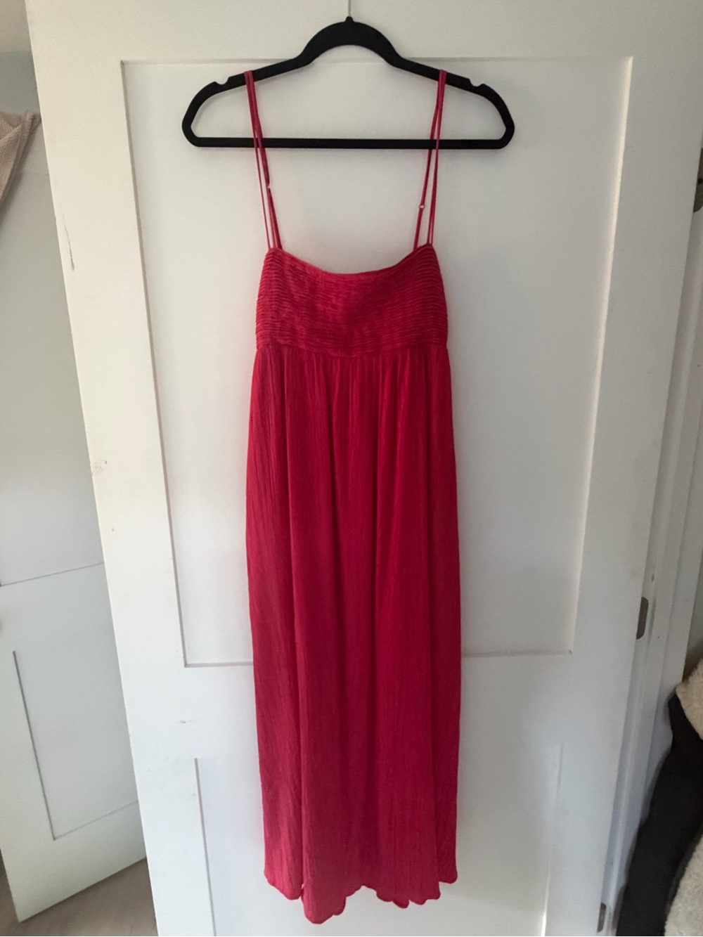 Abercrombie & Fitch Fuschia Pleated Spaghetti-Strap Maxi Dress (Medium TALL)